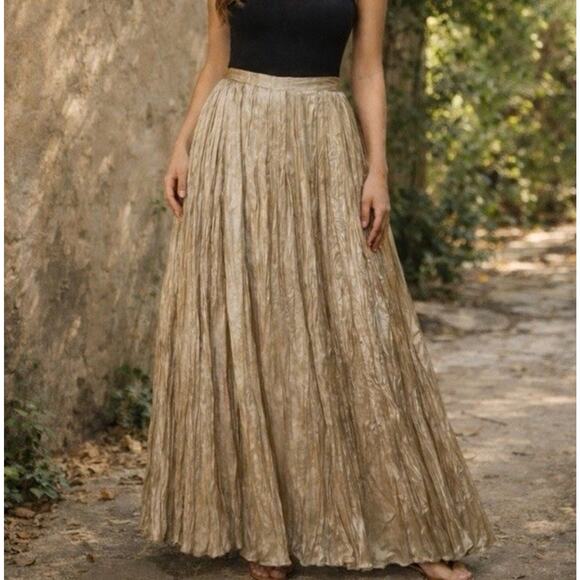 Soft Surroundings Dresses & Skirts - Soft Surroundings Maxi Skirt Women’s Size M Crinkle Flowy Boho Artsy Hippie